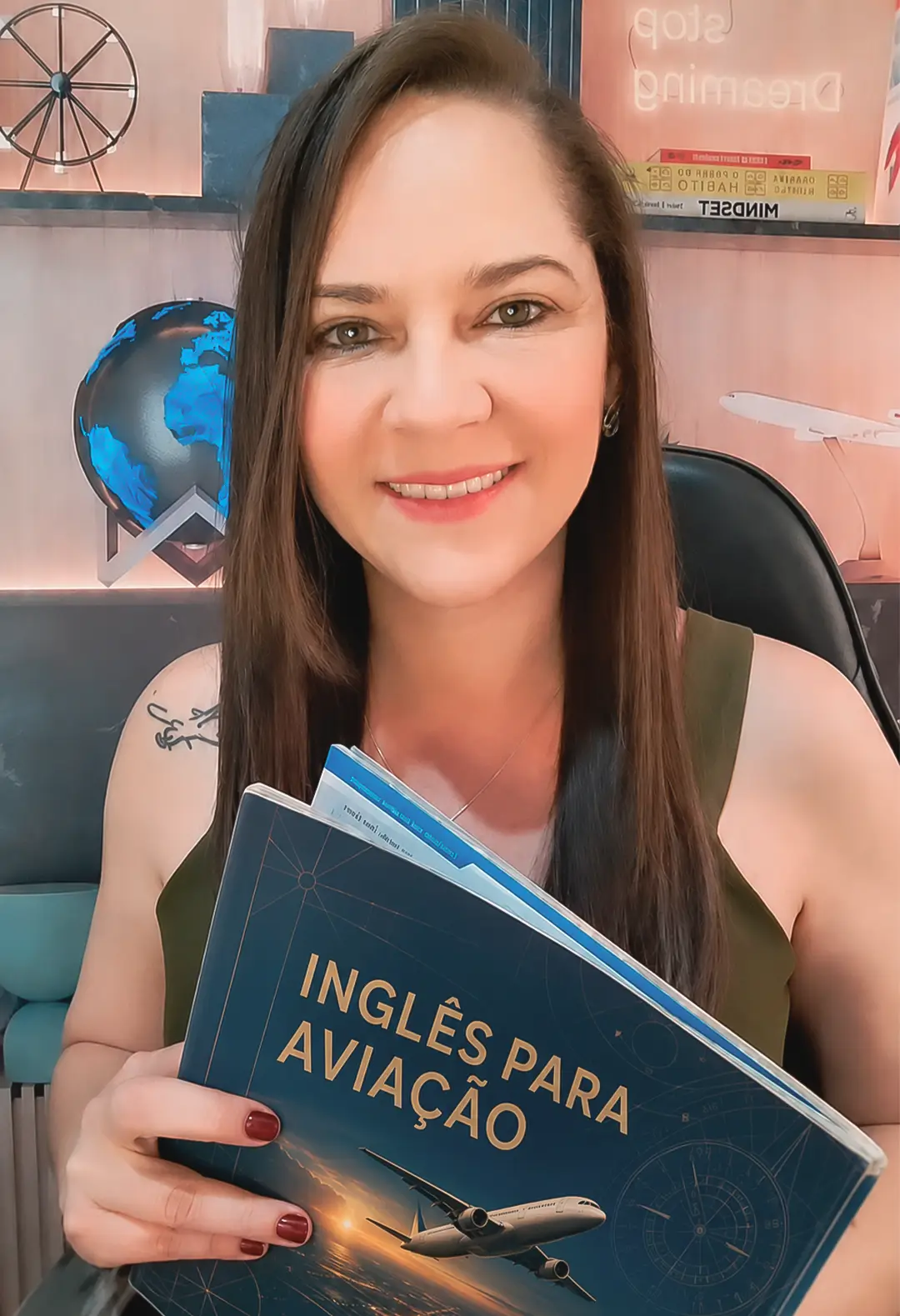 Teacher Renata Silva, fundadora do Inglês para Aviação